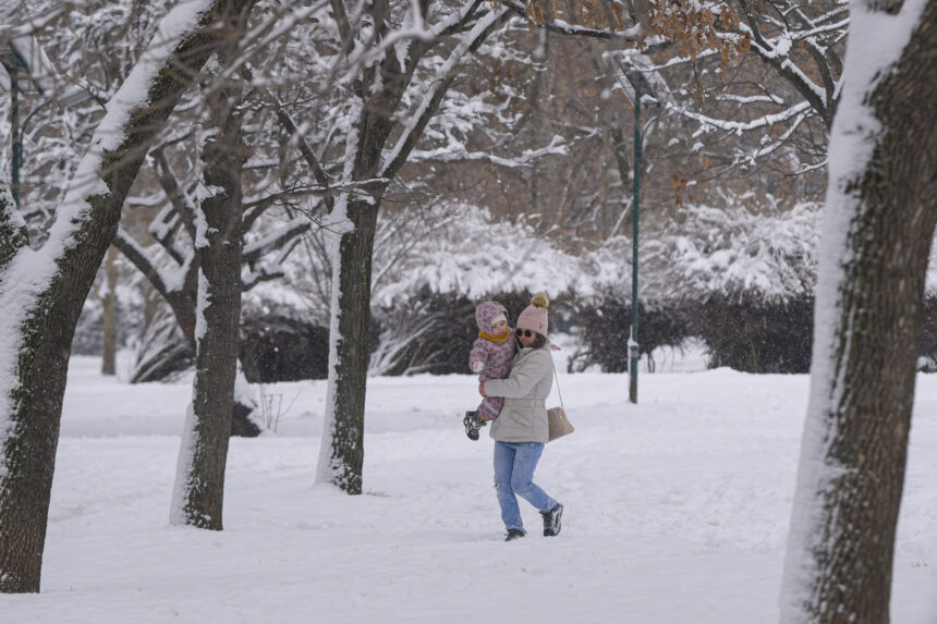 cod rosu de ninsoare in bucuresti si ilfov stratul de zapada ar putea depasi 50 de centimetri 699525efdf1ae