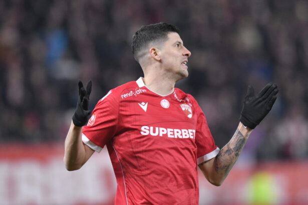 dinamo bucuresti a reziliat contractul cu atacantul stipe perica 6985edf973480