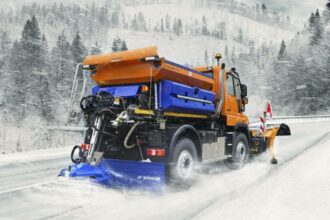 dotari sf pe drumurile dintr un judet senzori pentru monitorizarea vremii si a traficului si un utilaj pentru intretinere deszapezire curatenie 69a016bdec127