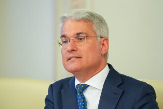 dragos pislaru lanseaza un atac dur la adresa baietilor destepti din politica si il apara pe ilie bolojan 698f7c5e2be8b