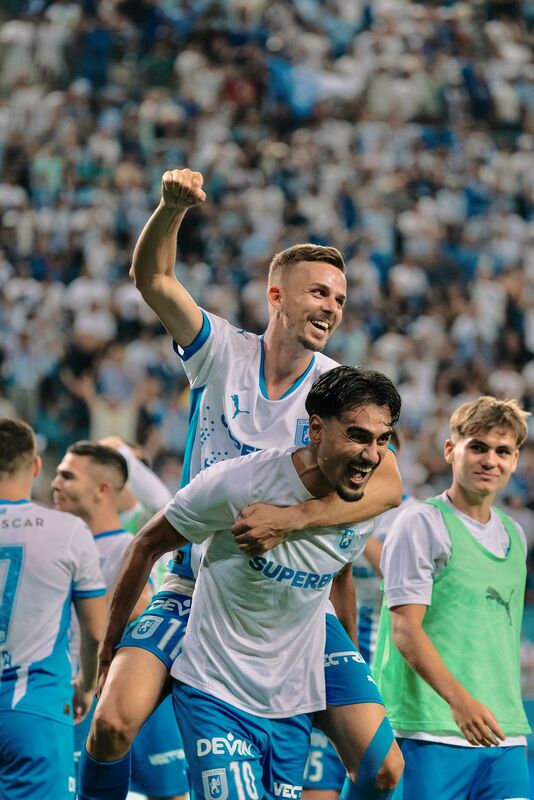 farul universitatea craiova si fcsb csikszereda se joaca duminica in superliga 697eeabd063a9