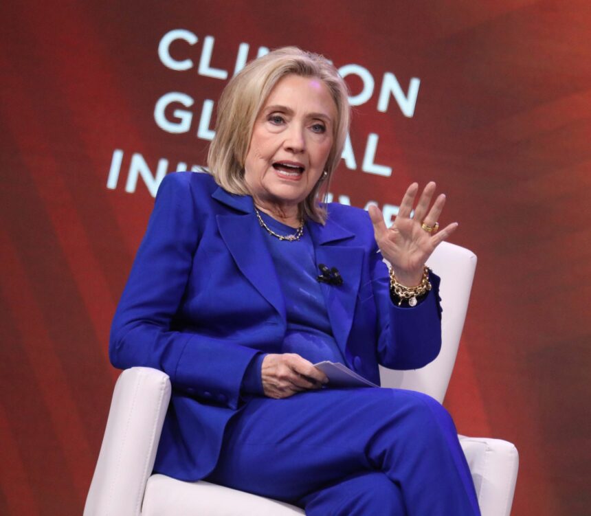 hillary clinton cere audierea lui donald trump in ancheta camerei privind legaturile cu epstein 69a0de028461c