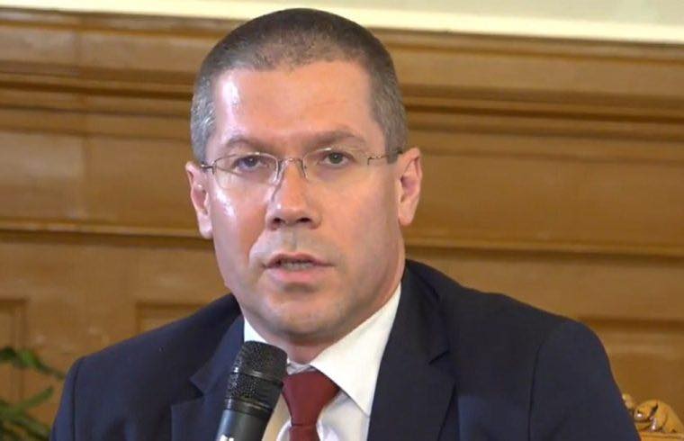 judecatorul ccr dacian dragos spune ca nu sunt motive pentru a fi suspendat tinta nu sunt eu 6984e76b20fd9