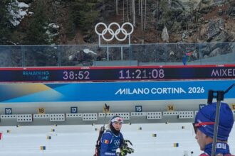 milano cortina 2026 julia simon campioana olimpica la biatlon individual romanca anastasia tolmacheva locul 72 698ca3ebc5fea
