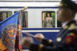 ministerul transporturilor demersuri pentru salvarea trenurilor de patrimoniu 698f20cc82b38