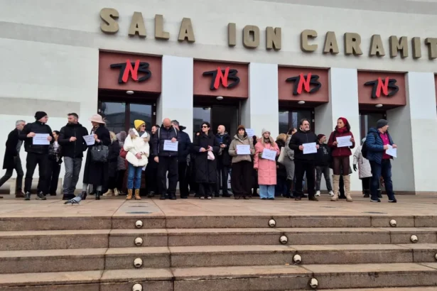 ministrul culturii face un pas in spate dupa protestele actorilor a dispus incetarea masurilor de control a timpului de munca in institutiile de spectacol 698cb52f09d88