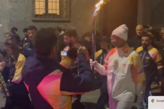 moment legendar cristi chivu poarta torta olimpica pentru jocurile olimpice de iarna milano cortina 6984df690a79c