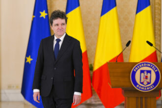 nicusor dan a rechemat in tara un ambasador cu un trecut controversat 69944f84d93b4