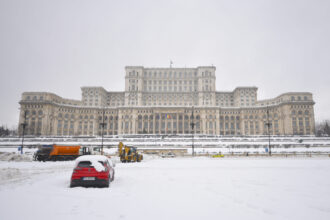 patru ani de razboi in ucraina parlamentul romaniei va fi iluminat marti in culorile drapelului ucrainei 699c1a06a61db