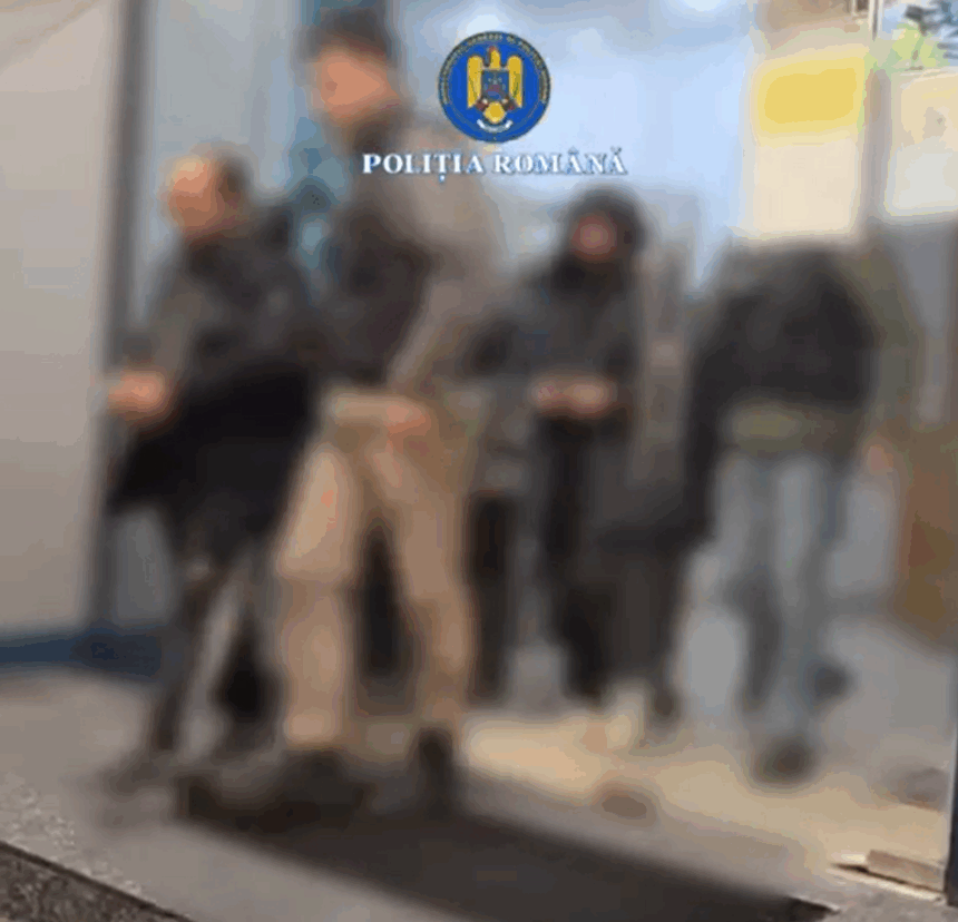 patru frati minori erau obligati de parinti si unchi sa cerseasca in capitala 6996b0cc42490