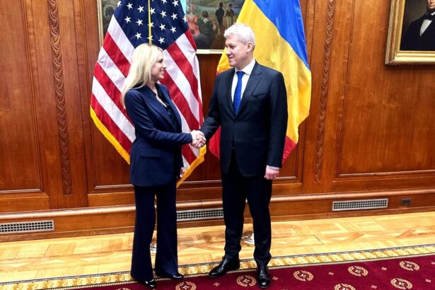 predoiu intalnire la washington cu procurorul general al sua pamela bondi 69977269b3441