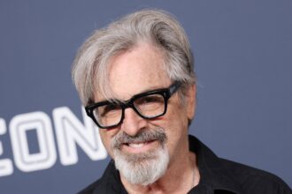 robert carradine revenge of the nerds and lizzie mcguire actor dies aged 71 699d5e82e1a21