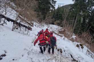 salvamont 15 persoane transportate la spital cu ambulanta in ultimele 24 de ore 698c2abc76efe