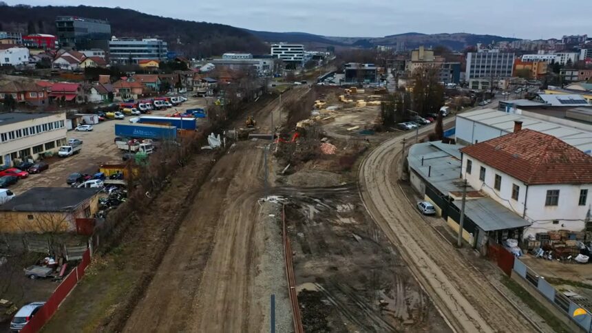 santierul care leaga clujul de oradea si ungaria primul tronson e aproape dar cu o surpriza pentru navetisti 699d5b029bb2b