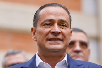 scandal la primaria capitalei daniel baluta acuza angajatii ca formeaza grup infractional condus de ciprian ciucu un om fara scrupule un om capabil sa faca absolut orice 699d7f814fe28