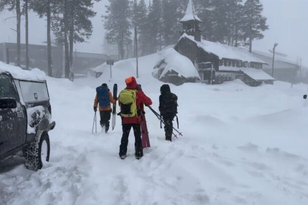 skiers stranded by california avalanche used iphone sos feature to seek help 69978a7d62c12