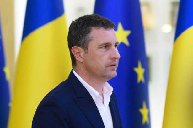 tzancos barna neintelegerile din politica cresc dobanzile si afecteaza bugetul cei din udmr nu iesim din formatie nici nu participam la acest ping pong de declaratii 698b18a0e9cf6