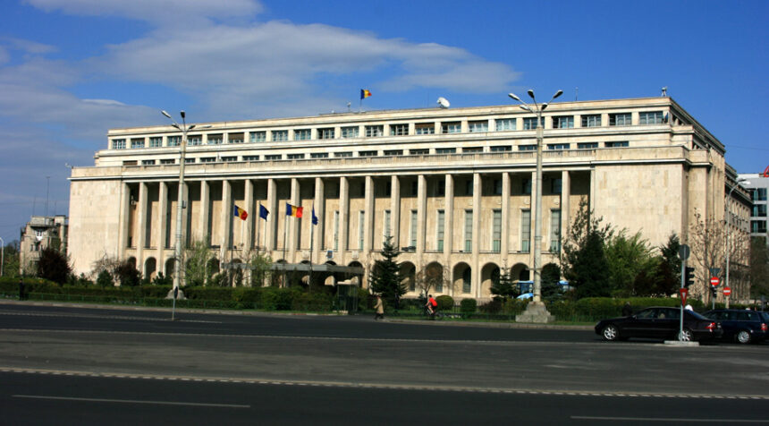 un fost premier vorbeste despre o criza sociala nu vom sti cum sa iesim din palatul victoria 698ce2a59f864