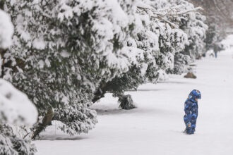 update scoli inchise din cauza viscolului galati vrancea si partial braila trec in online scoli inchise si in constanta si bacau 69958adae63cd