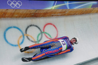 valentin cretu locul 15 in concursul de sanie la jocurile olimpice max langenhan campion olimpic 6988dd5786d56