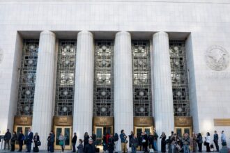 woman at heart of us trial says she was addicted to social media aged six 69a0f2b4b6270