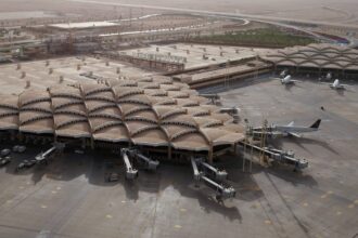 183 de romani au revenit din qatar cu un zbor de repatriere pe ruta riad bucuresti 69ad792ea4614