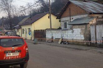 alunecarea de teren din slatina cauzata de excavatii pentru cea mai mare cruce din lume 69a807cb9dd41