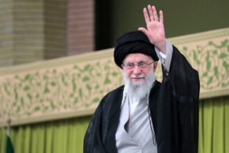 ambasada iranului la bucuresti pretinde ca oficiali ai guvernului romaniei au semnat cartea de condoleante in memoria ayatollahului khamenei 69b1cf32b649b
