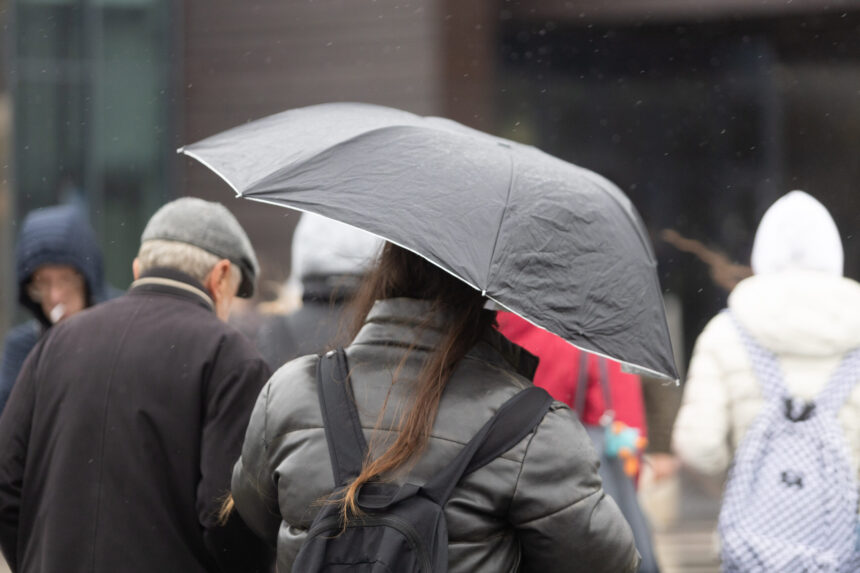 anm cod galben de ploi torentiale vant puternic si ninsori viscolite la munte 69c64088072e4