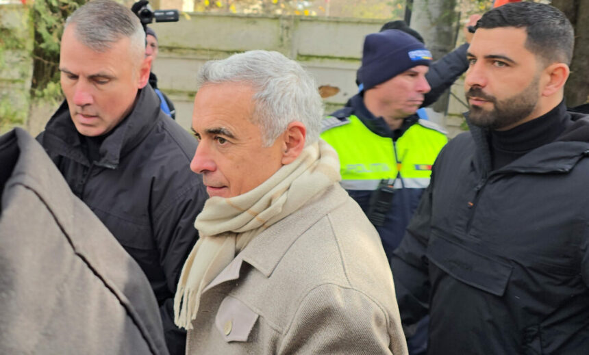 calin georgescu cu actualul guvern statul roman moare nu prin lovituri din afara ci prin tradari dinauntru 69cb890a4cf47