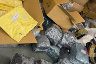 captura de produse contrafacute intr un autocar venit din turcia 69a81024c0d90