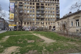 ciucu despre terenul din fata carturesti un jmecher a pus mana pe el incredibil cum a fost orasul pradat 69c04f8e2df3a