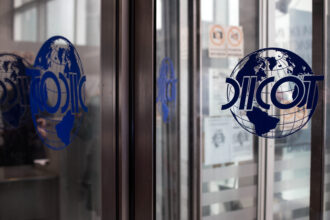 diicot doi inculpati de 16 si 21 de ani retinuti pentru pornografie infantila cel major acuzat si de viol asupra unui minor 69c66e5e5bd64