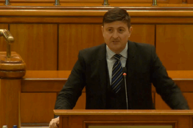 dimitriu este o zi in care vedem cine tine cu trump si cine tine cu putin 69b193504cba5