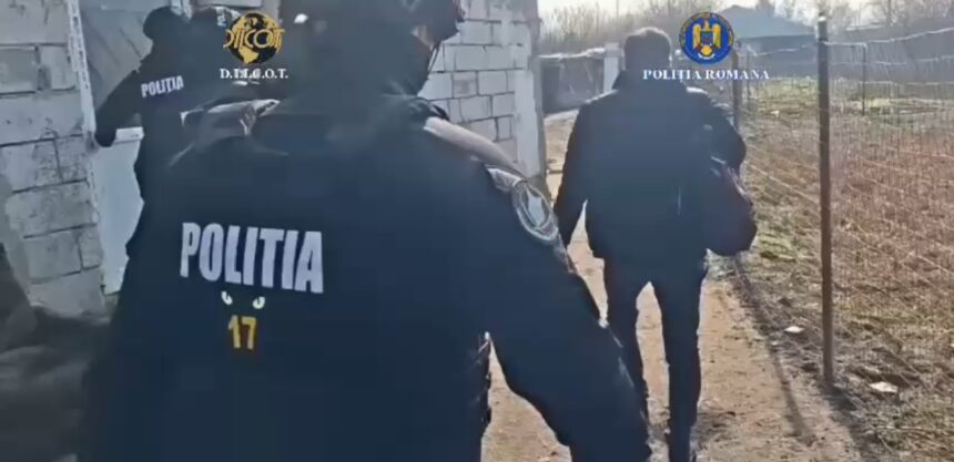 doi tineri de 16 ani cercetati dupa ce au obligat o fata de 13 ani sa se prostitueze 69aad17b9c182