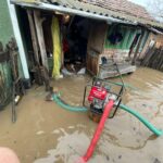 furtuni puternice in teleorman acoperis smuls de vant si gospodarii inundate in mai multe localitati 69c7eb22b03c7