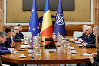 guvernul anunta ca mai multi romani din israel vor fi adusi luni seara in tara 69a56748438ef