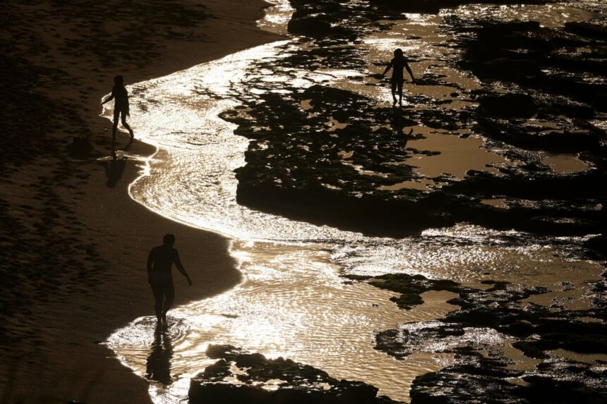 hawaii braces for powerful kona storm bringing heavy rain and strong winds 69b0531966c04