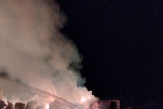 iasi pompierii au intervenit timp de noua ore pentru stingerea unui incendiu 40 de tone de furaje au ars 69b53265b5a69