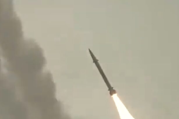 iranul ameninta cu lovirea instalatiei nucleare israeliene de la dimona in cazul unei schimbari de regim la teheran 69a962cc26972