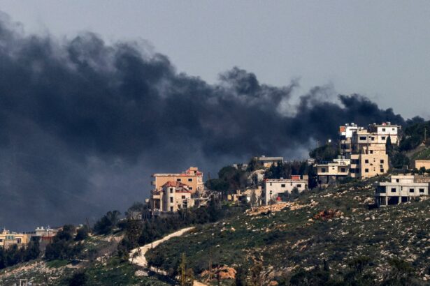 israel faces stiff hezbollah resistance as it attempts to push deeper into lebanon 69baee08ad11f