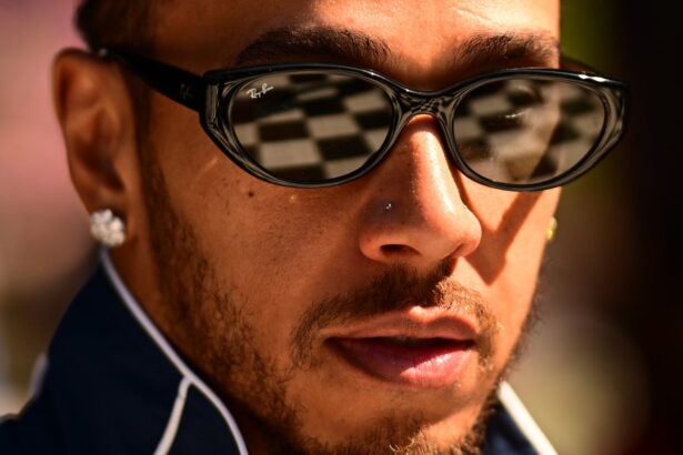 lewis hamilton sets sights on racing in an african grand prix before retiring 69a9a6e8069a8