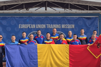 militarii romani aflati in misiune in africa sustin echipa nationala 69c4e6f6d8f47