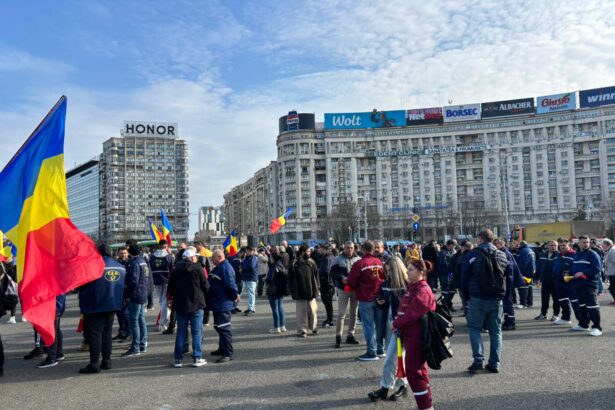 minerii din gorj protesteaza in fata guvernului ce nemultumiri au acestia 69c2a51d1dbe8