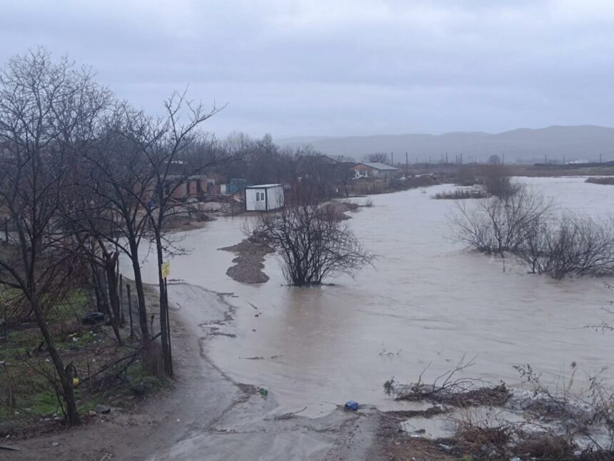 pericol de inundatii pe numeroase rauri din centrul si nordul romaniei 69c900f79a2fa