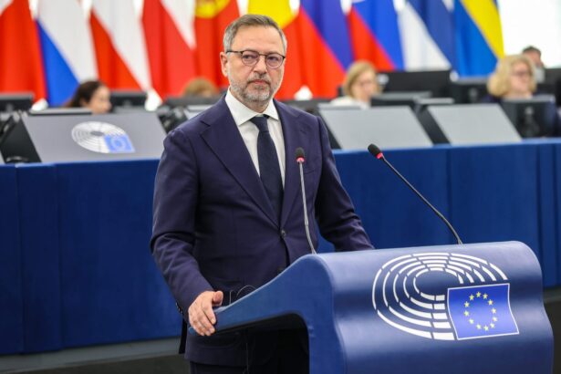 pnl acuza psd ca se apropie de aur sos si pot dan motreanu sa spuna clar de unde vin banii pentru aceste masuri 69b7b49fd6675