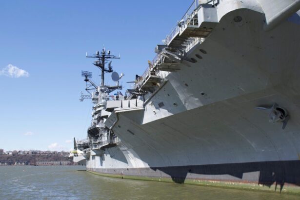 polonez arestat in grecia sub acuzatia de spionaj la o baza militara din creta folosita de americani 69b3d646c0122