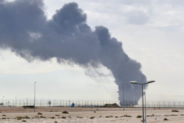 razboiul din orientul mijlociu ziua 30 benjamin netanyahu ordona extinderea zonei tampon israeliene in sudul libanului kuweitul declara ca un atac cu rachete iraniene a ranit 10 militari 69c95b18da427