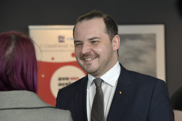 rogobete vizita oficiala la bruxelles ministrul va vizita un spital militar si va participa la o dezbatere europeana 69c0f75138de2