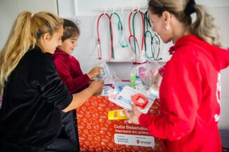 salvati copiii programul cutia bebelusului relansat pentru mame vulnerabile 10 000 de gravide vor primi sprijin in 16 judete 69a81e3439895